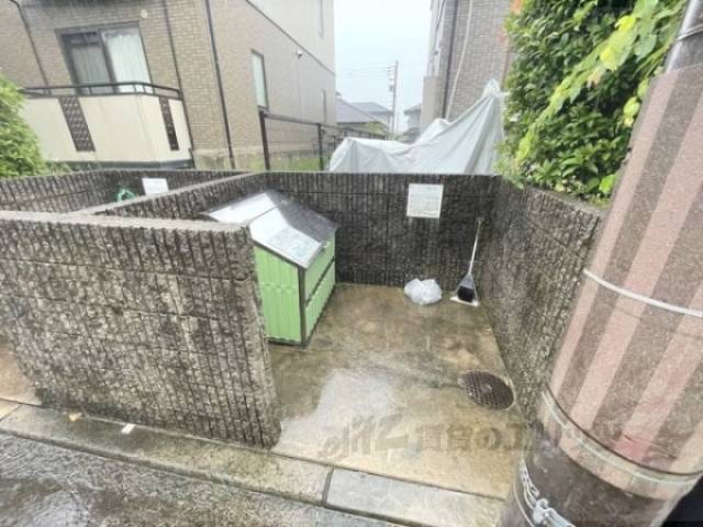 ゴミ置き場