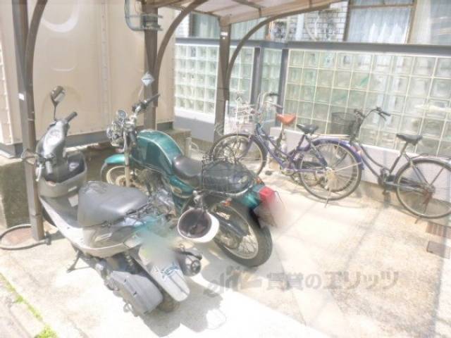 駐輪場