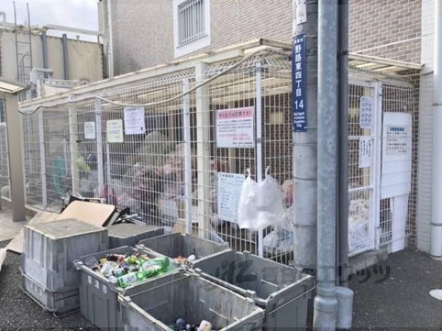ゴミ置き場