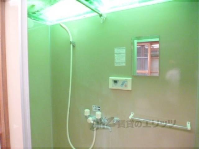 シャワースペース