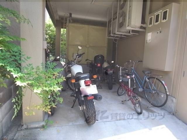 駐輪場