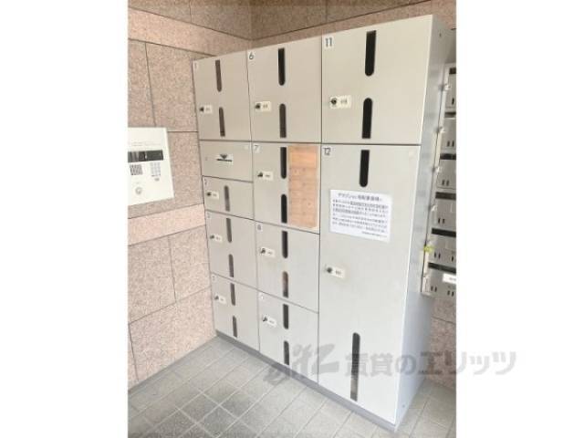 宅配ボックス
