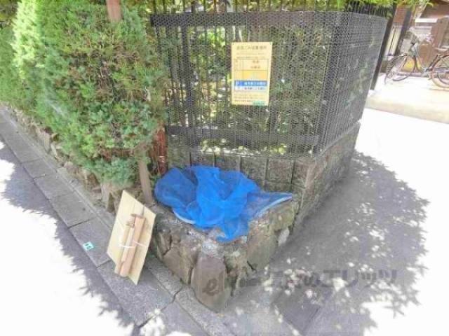 ゴミ置き場