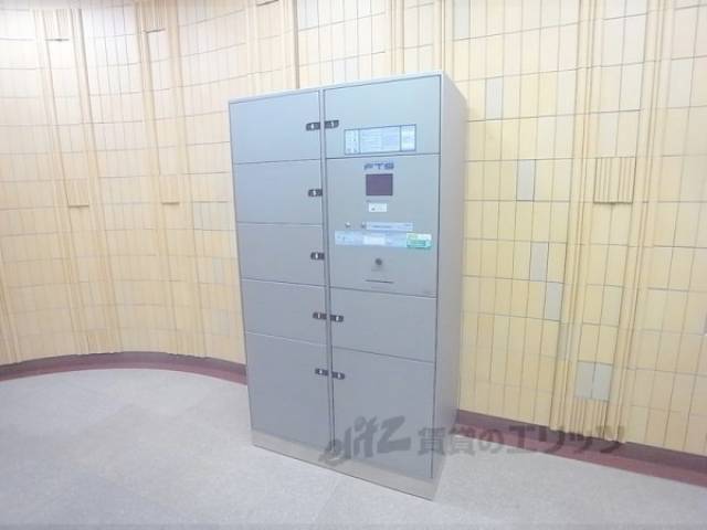 宅配ボックス