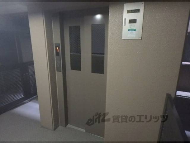 エレベーター