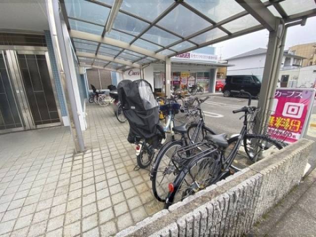 駐輪場