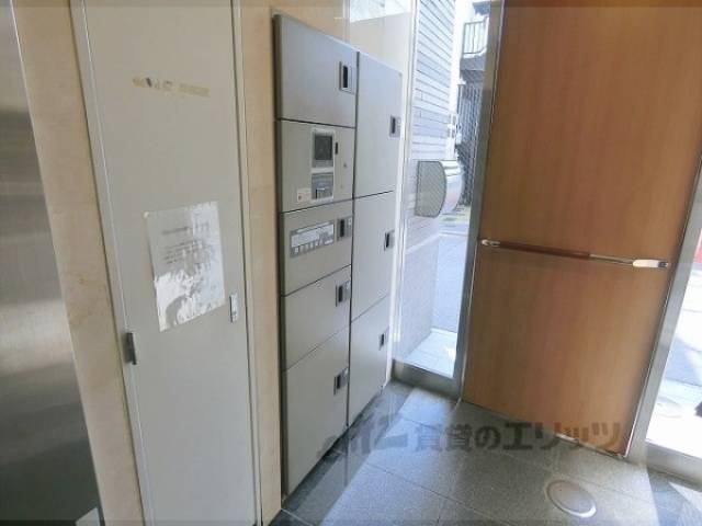 宅配ボックス