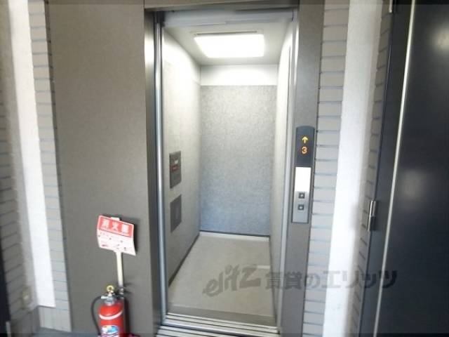 エレベーター