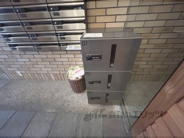 宅配ボックス