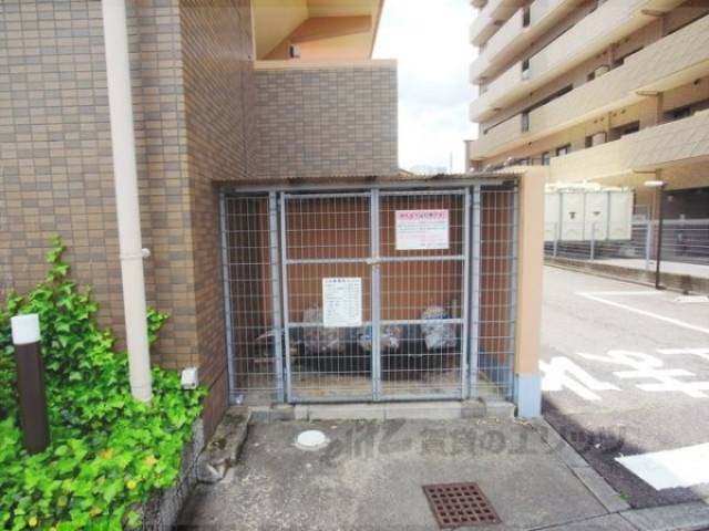 ゴミ置き場