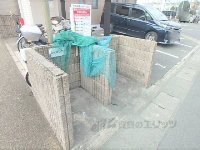 ゴミ置き場
