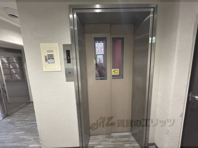 エレベーター