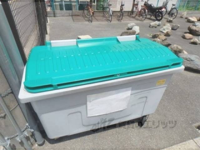 ゴミ置き場