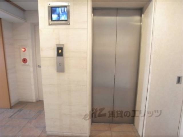 エレベーター