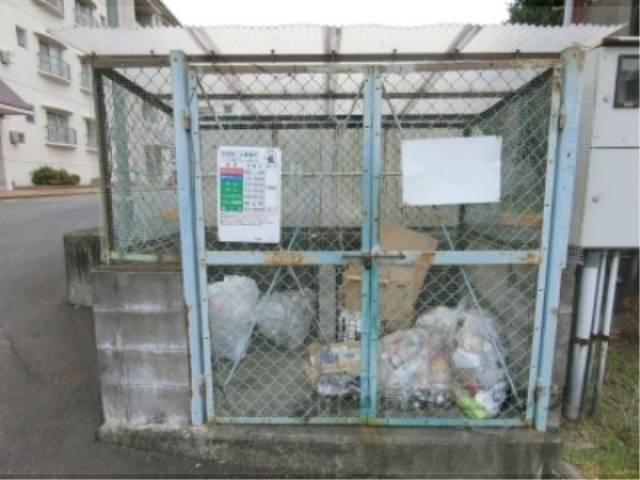 ゴミ置き場