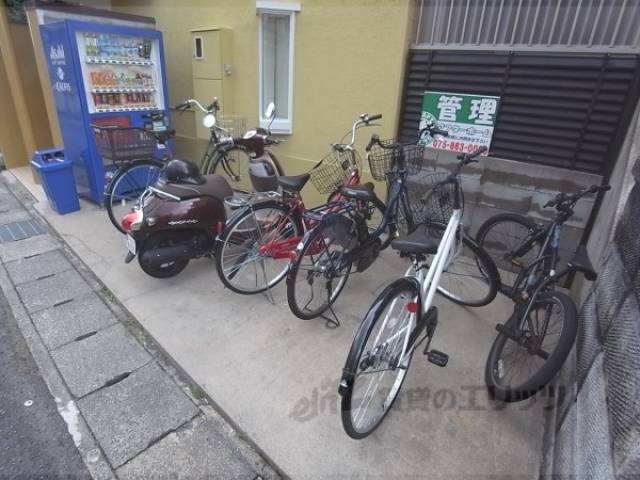 駐輪場
