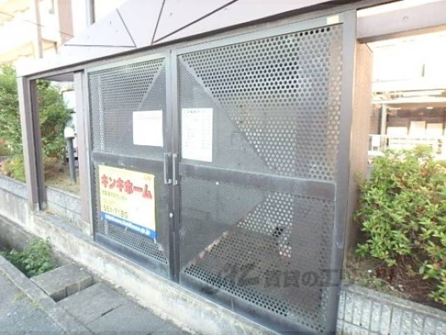 ゴミステーション