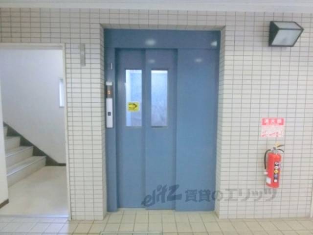 エレベーター