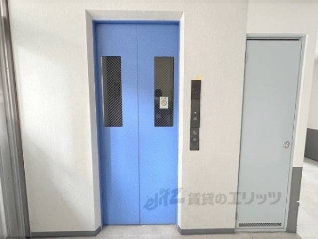 エレベーター