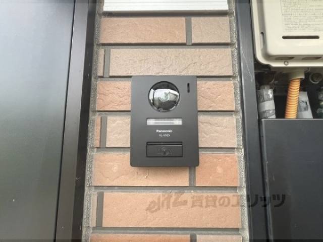 インターホン
