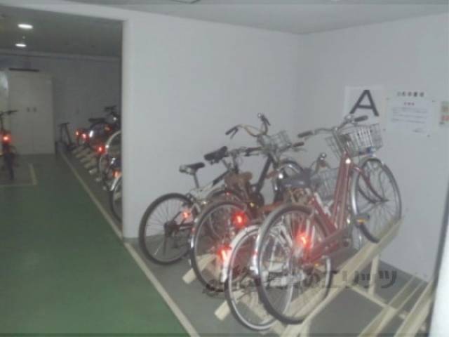 駐輪場