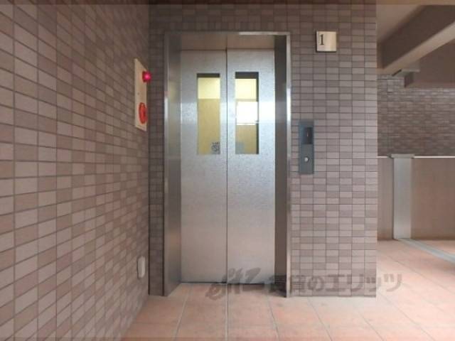 エレベーター
