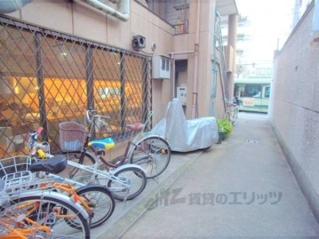 駐輪場
