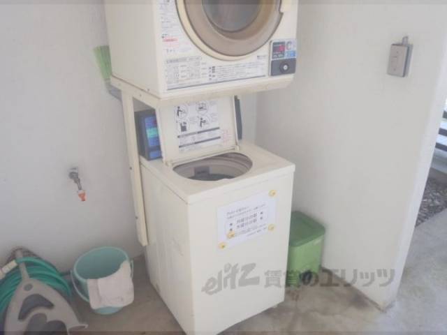 コインランドリー