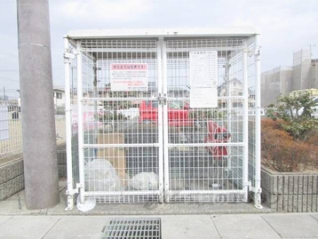 ゴミ置き場
