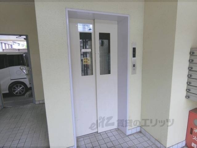 エレベーター