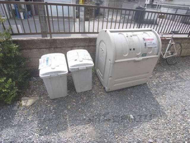 ゴミ置き場