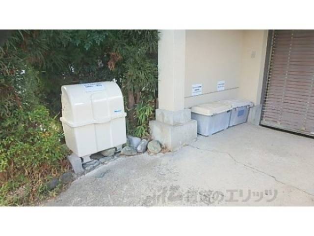 ゴミ置き場