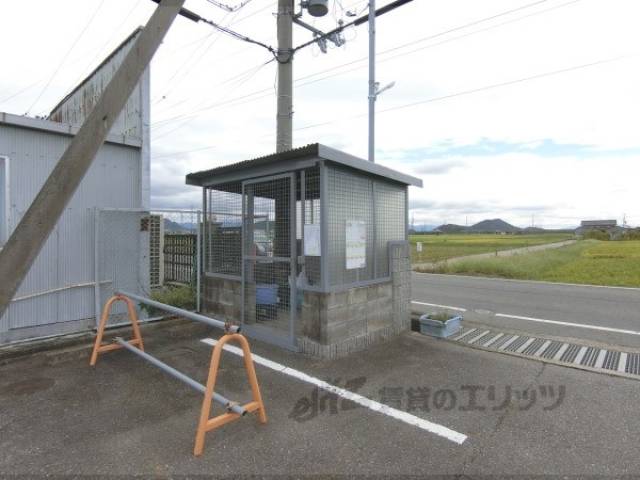 ゴミ置き場