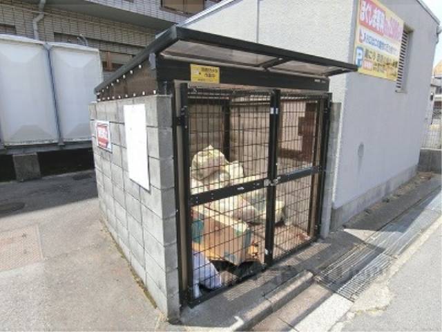 ゴミ捨て場