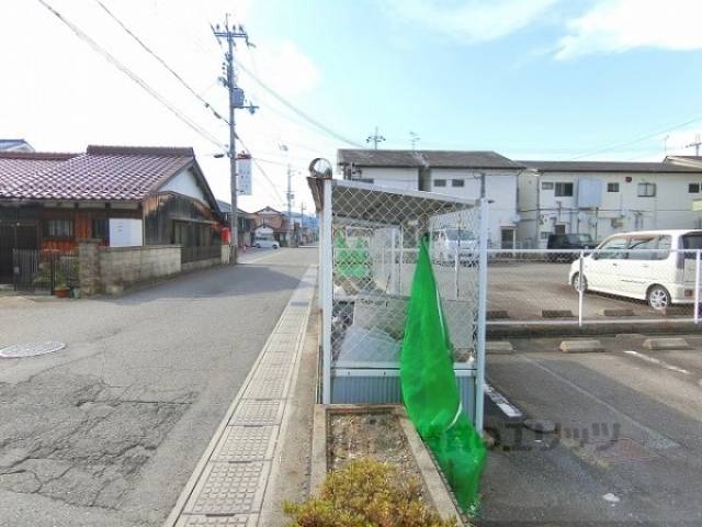 ゴミ置き場