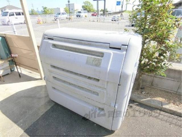 ゴミ捨て場