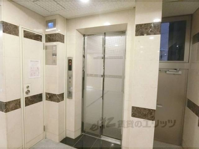 エレベーター