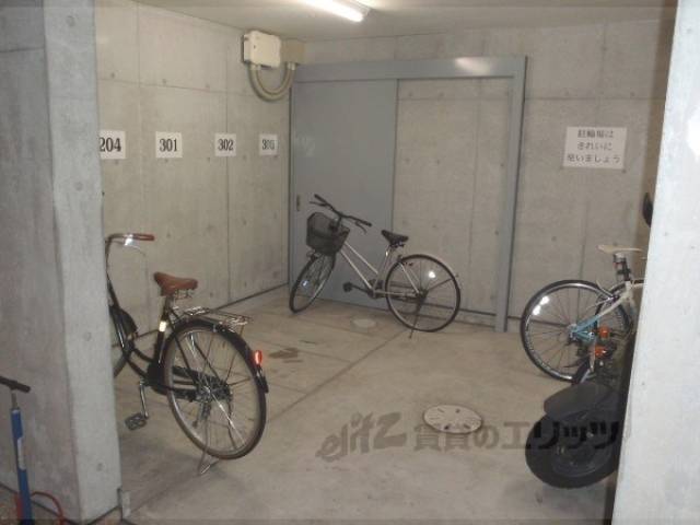 駐輪場