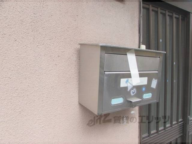 ポスト