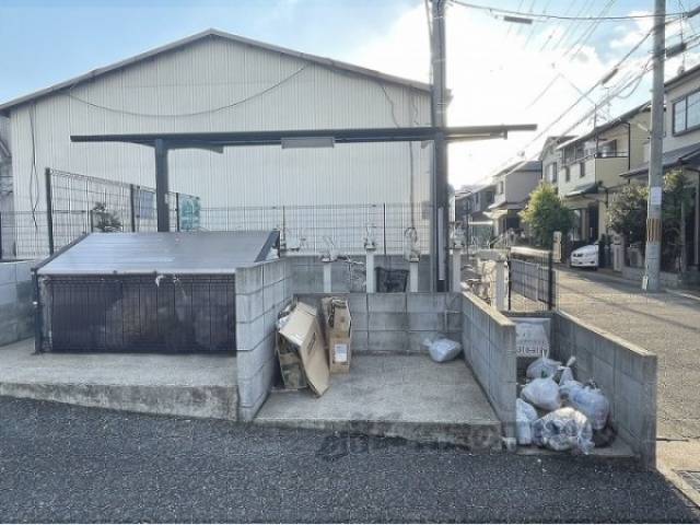 ゴミ置き場