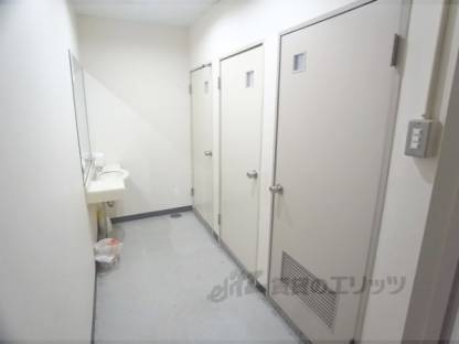 2階共用トイレ