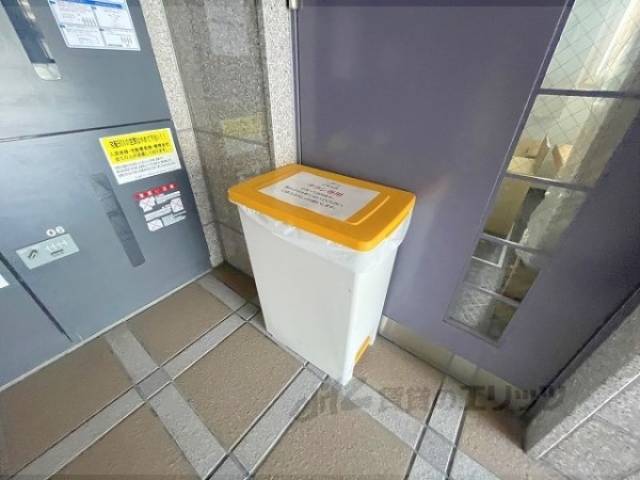 チラシ用ゴミ箱