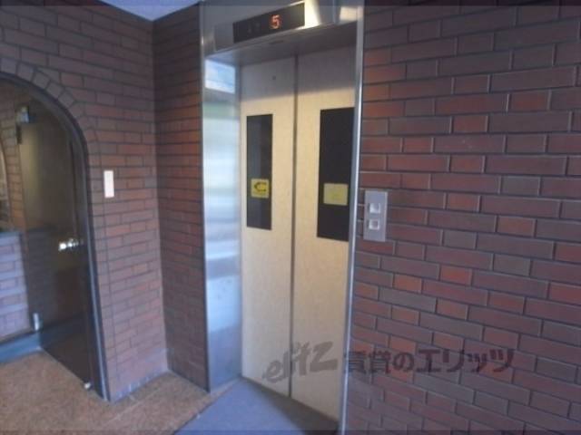 エレベーター