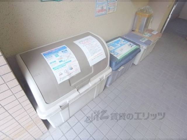 ゴミボックス