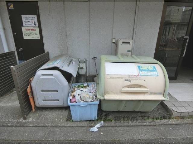 ゴミ置き場