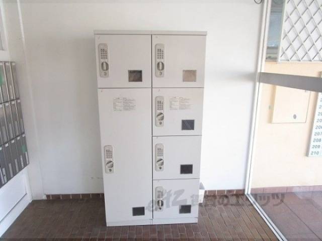 宅配ボックス