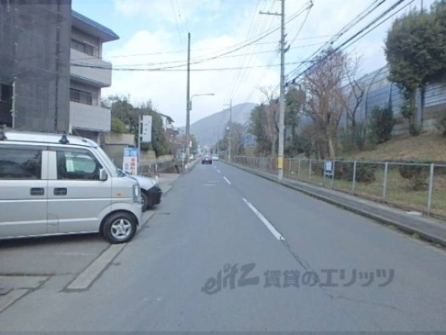 前面道路　正面
