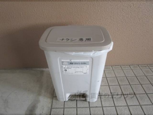 チラシ用ゴミ箱