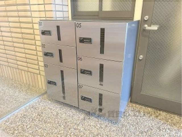 宅配ボックス