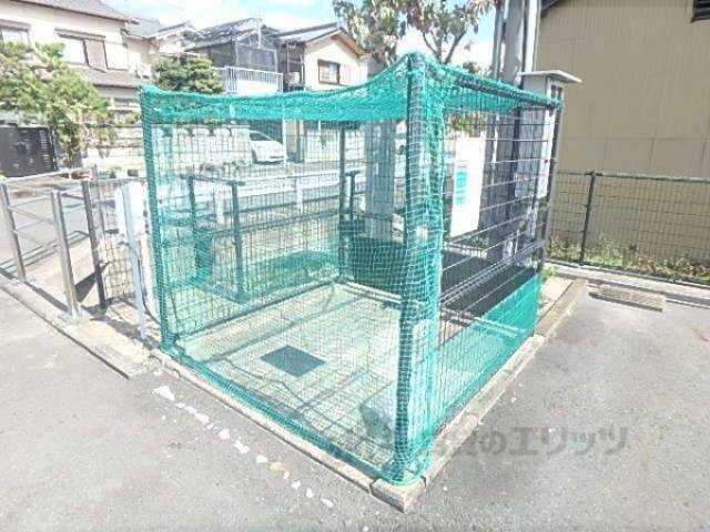 ゴミ捨て場